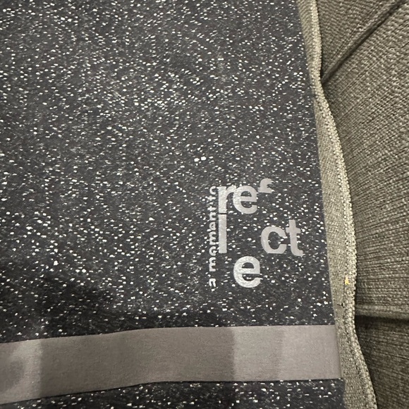 lululemom men's jogger medium - Picture 11 of 13